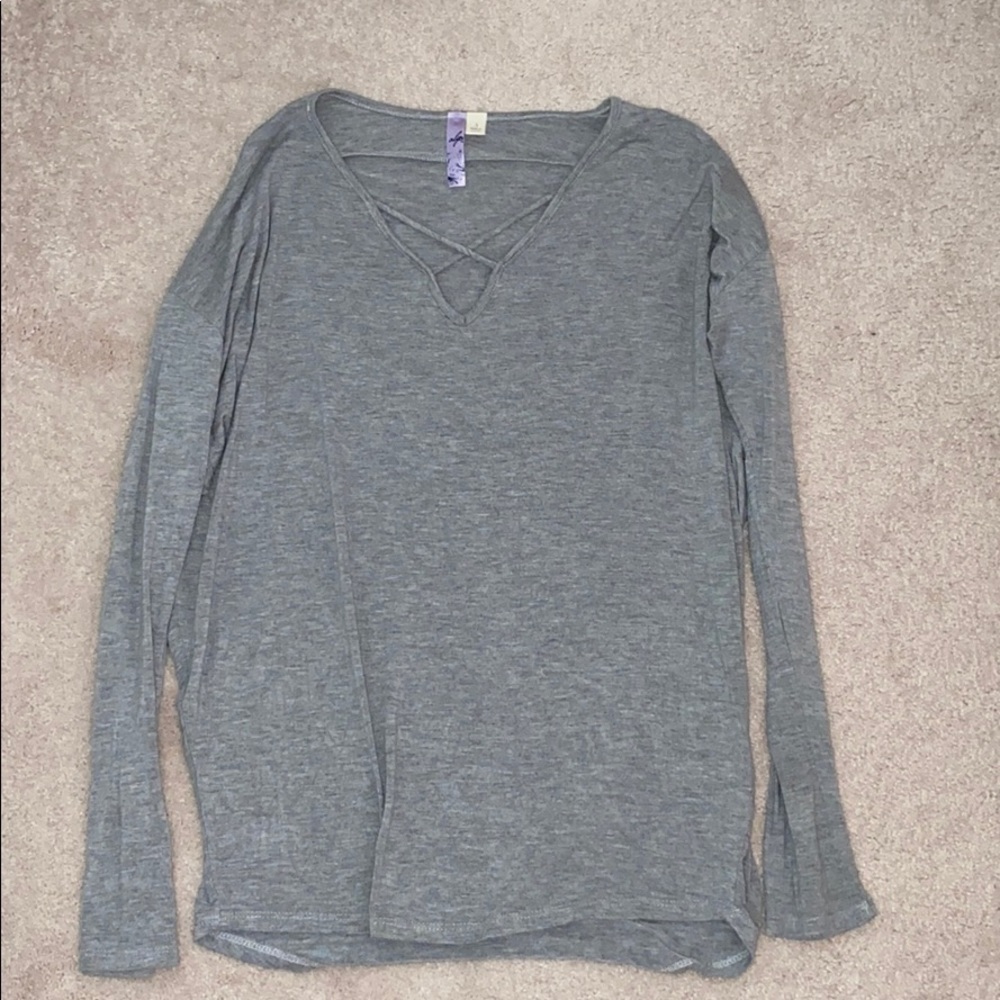 Long sleeve t shirt